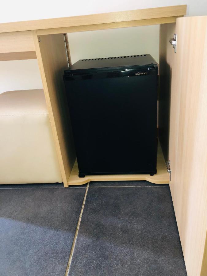 Vivi Hotel Πράγια Εξωτερικό φωτογραφία