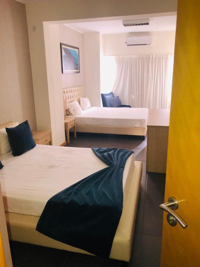 Vivi Hotel Πράγια Εξωτερικό φωτογραφία
