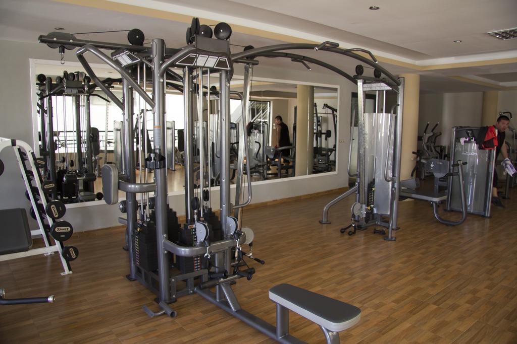 Vivi Hotel Πράγια Εξωτερικό φωτογραφία